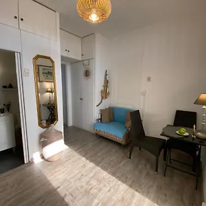 Apartment O Phare Du Cros, Cagnes-sur-Mer
